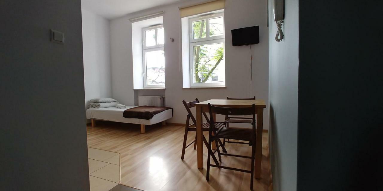 999 Aparthostel Hostel Kraków